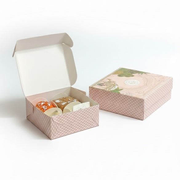 Methai Candles Hamper