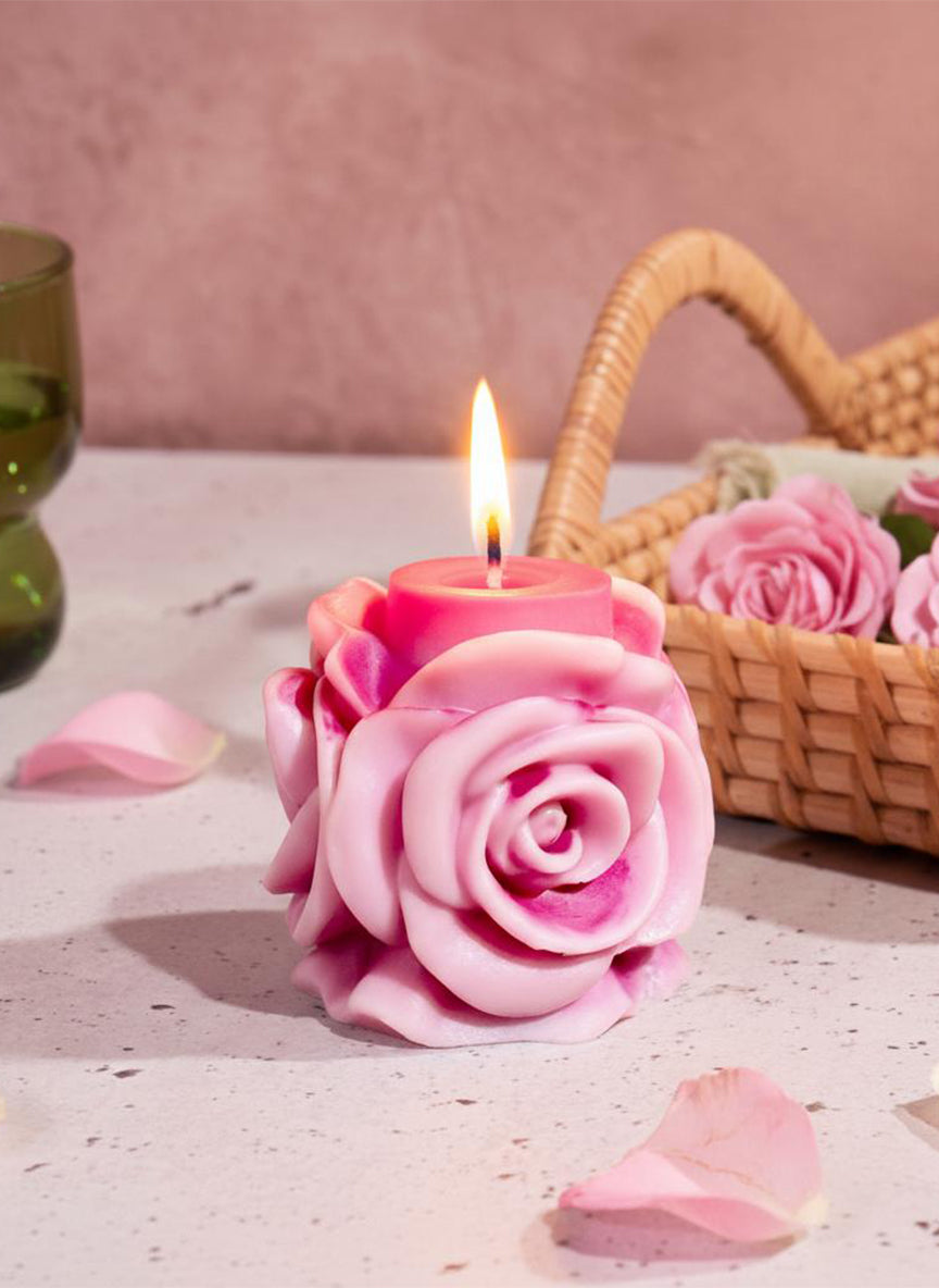 Elegant Rose-Shaped Candle – Pink