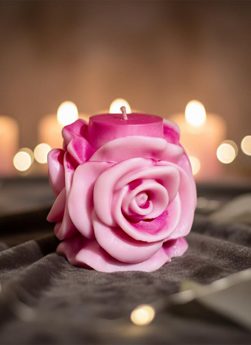 Elegant Rose-Shaped Candle – Pink
