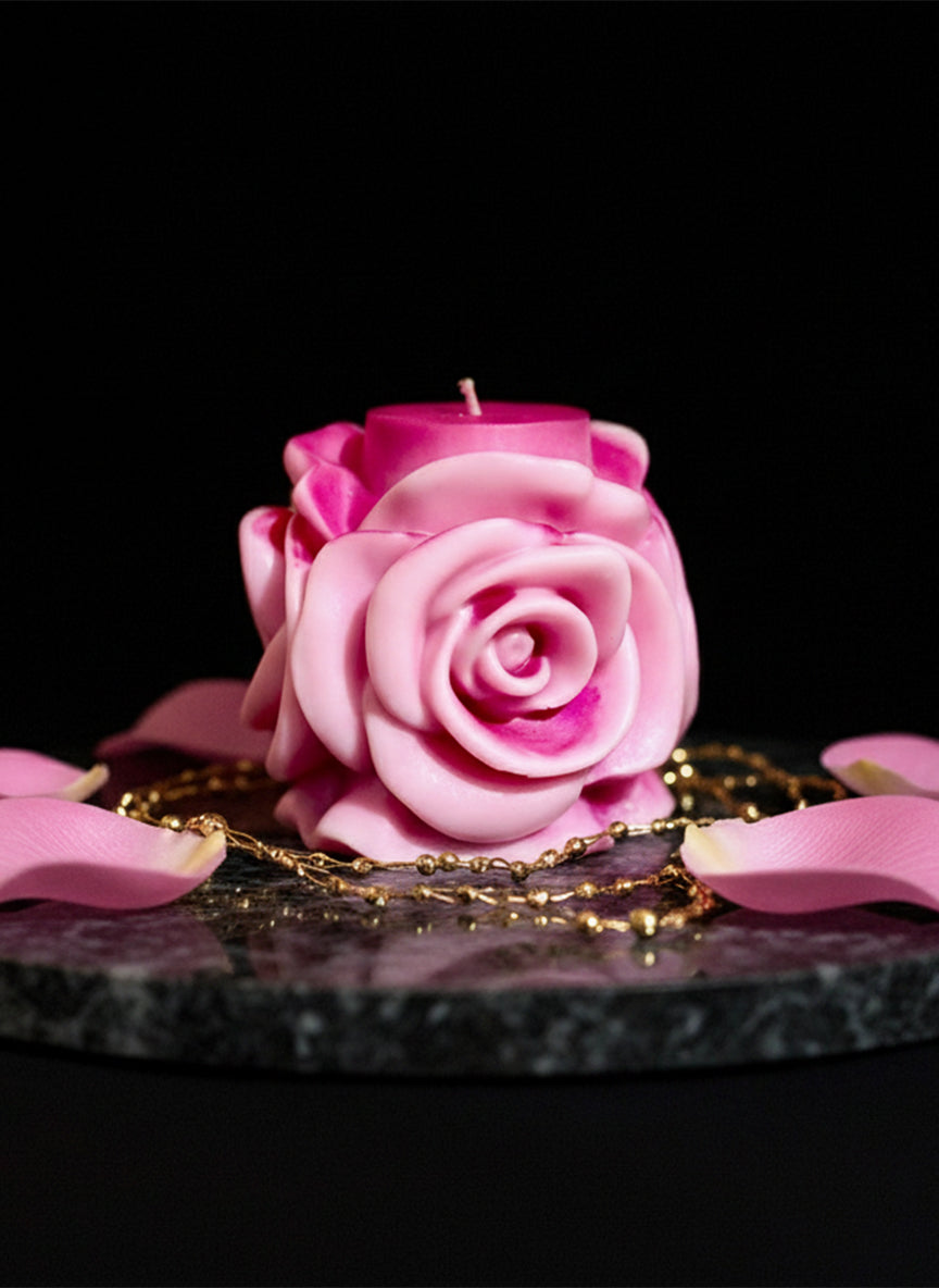 Elegant Rose-Shaped Candle – Pink