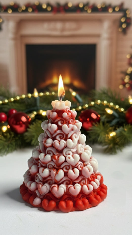 Handcrafted Christmas Heart Tree Candle – Festive Decorative Scented Candle